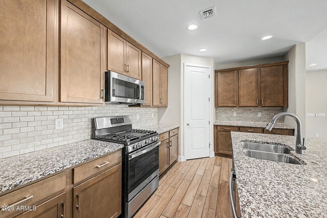 Building Photo - 9701 E Spiral Ave