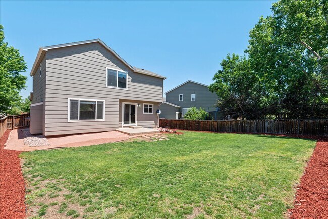 Building Photo - 9320 Cove Creek Dr