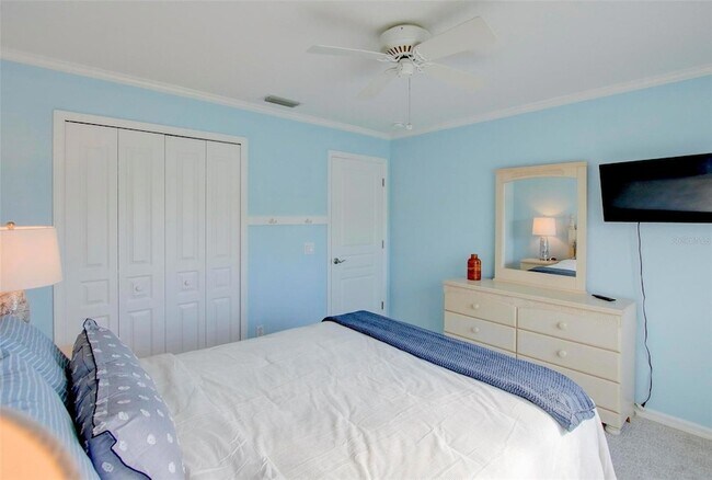 Building Photo - 143 Braemar Ave