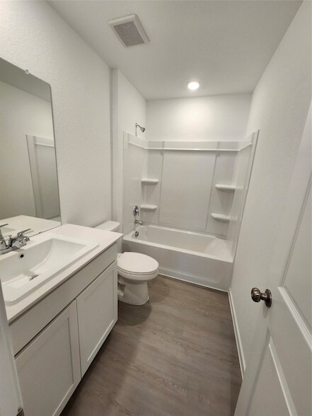 Building Photo - 12019 Noble Wood Vlg