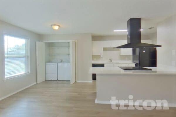 Building Photo - Thoughtfully Designed 3-Bedroom Home for Modern Living