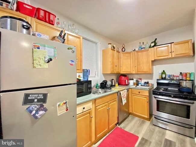 Building Photo - 2035 N Gratz St