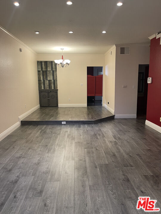 Building Photo - 4260 Cedros Ave