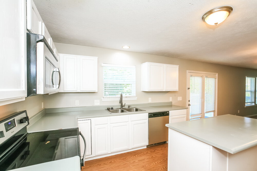 Building Photo - 5928 Keensburg Dr