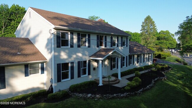Building Photo - 220 Branch Ave
