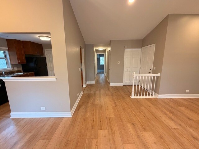 Building Photo - 82 Holmes Way