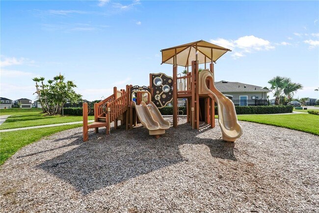 Building Photo - 736 Overpool Ave