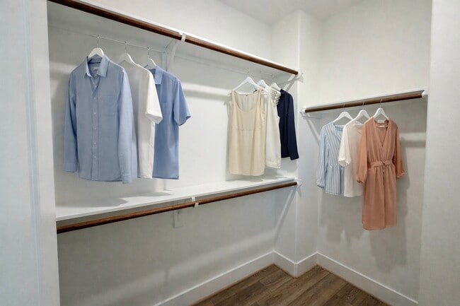 Building Photo - 5922 Cebra St