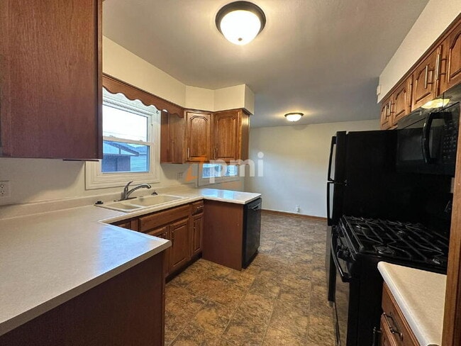 Building Photo - 8136 Grace Pl