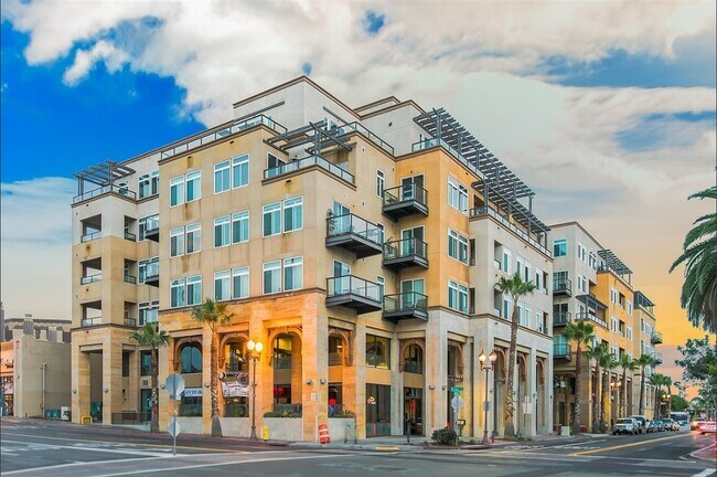 Building Photo - 301 Mission Ave