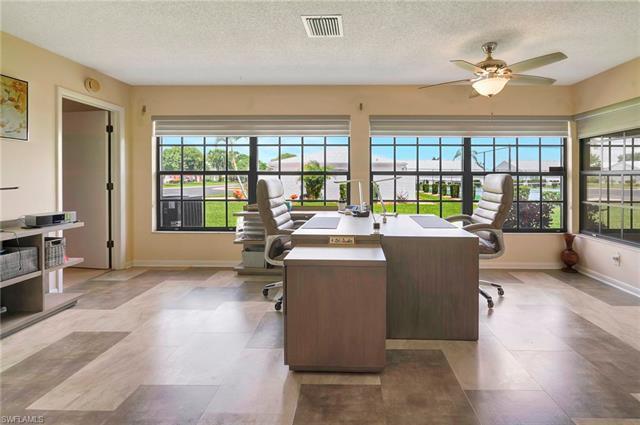 Building Photo - 1501 Palm Woode Dr