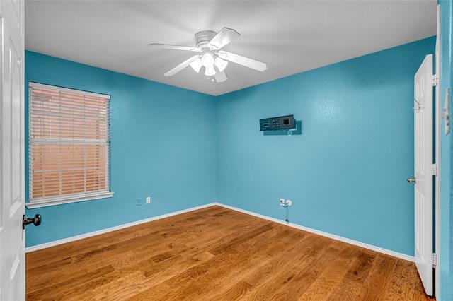 Building Photo - 6911 Thunderbird Dr