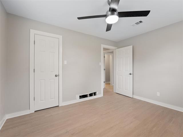 Building Photo - 421 S Interurban St