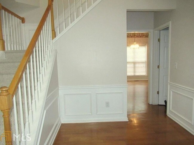 Building Photo - 3870 Ruby Falls Dr