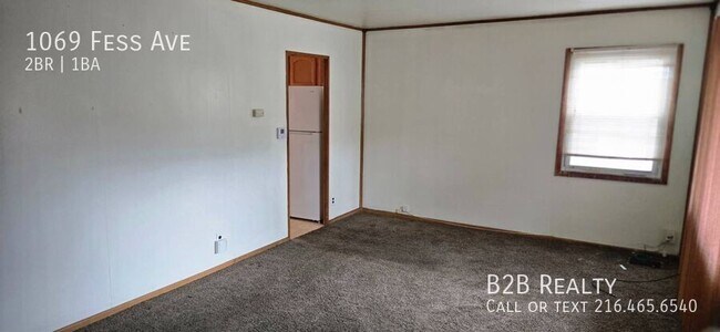 Building Photo - 1069 Fess Ave