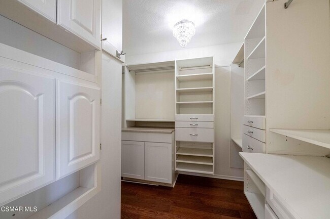 Building Photo - Thousand Oaks Pool Home with Amazing Views