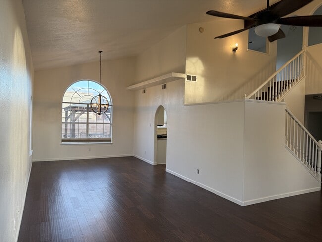 Building Photo - 10538 Olympic St NW