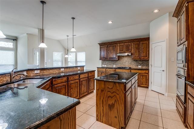Building Photo - 9555 Crown Ridge Dr