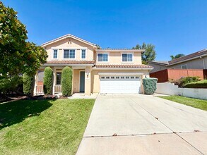 Building Photo - 42041 Delmonte St