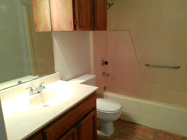 Building Photo - 4929 Cedar Pass Dr