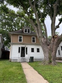 Building Photo - 108 6th Ave