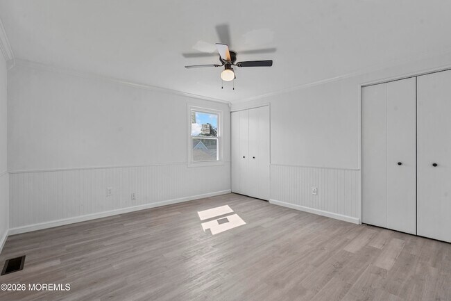 Building Photo - 8 Holton Ln