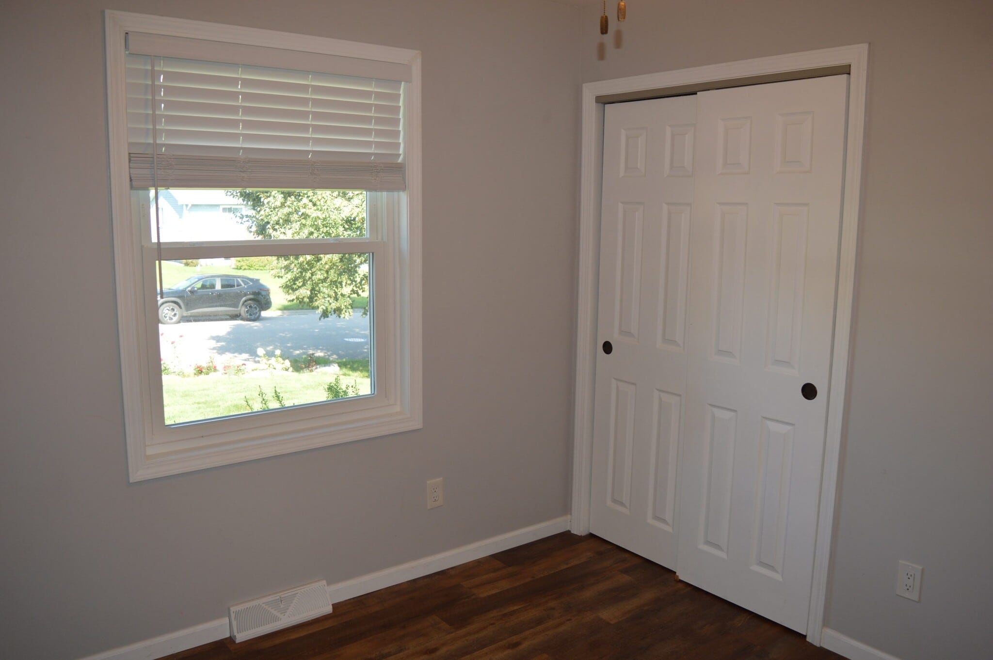 Building Photo - 2543 Chesapeake Dr