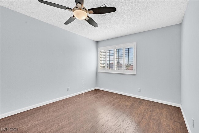Building Photo - 8720 Pavia Dr