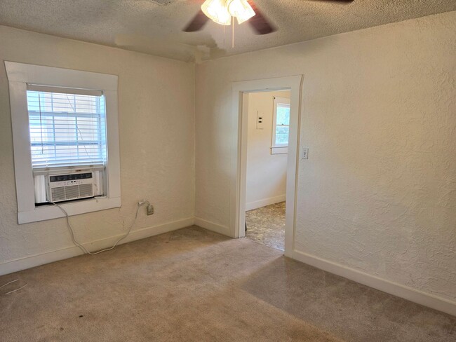 Building Photo - 708 Redwine Quincy