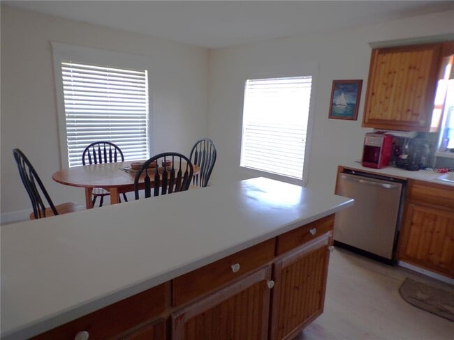 Building Photo - 24279 Yacht Club Blvd
