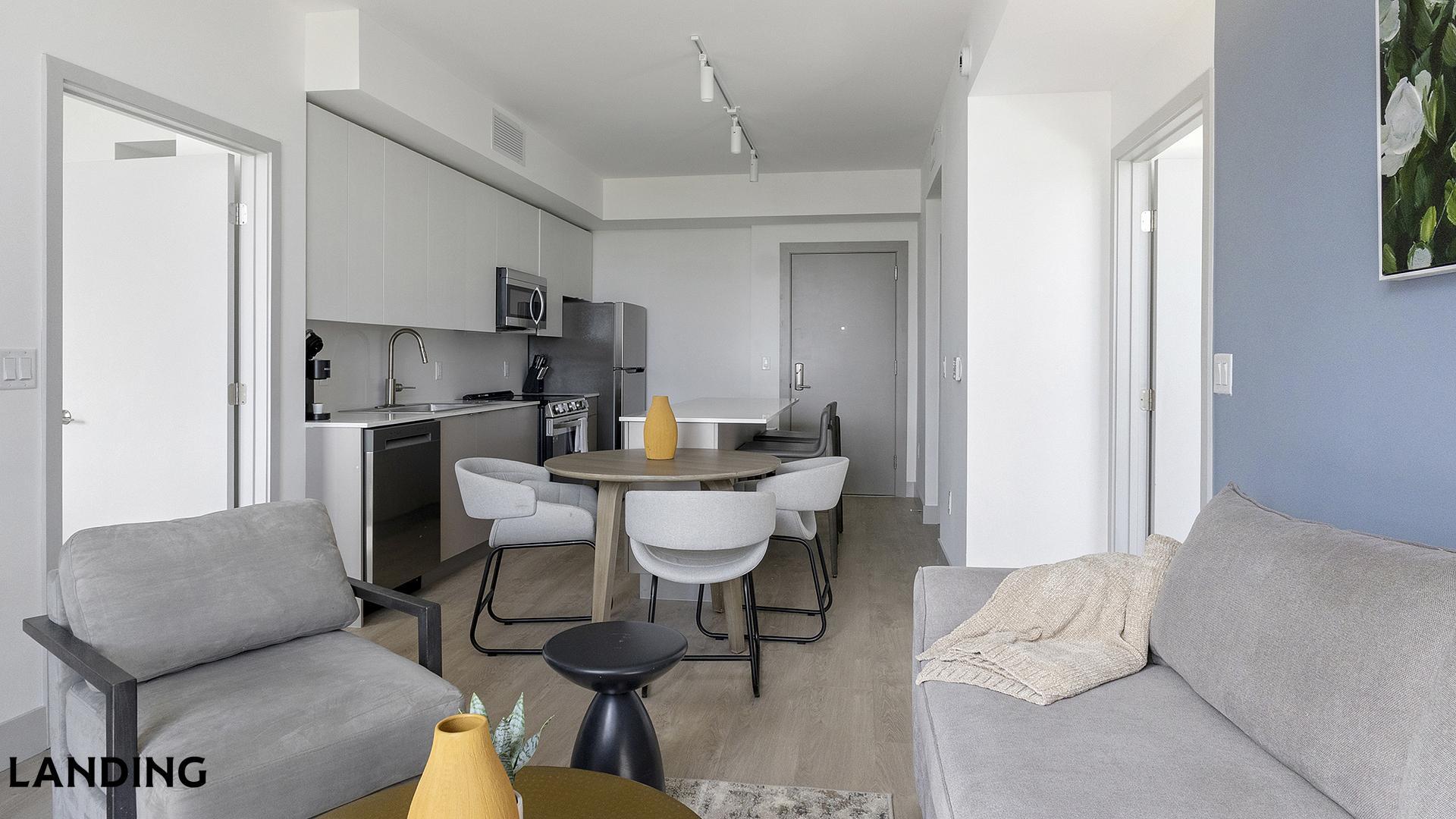 Building Photo - 1155 NE 126th St