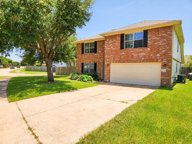 Building Photo - 6803 Hayman Dr