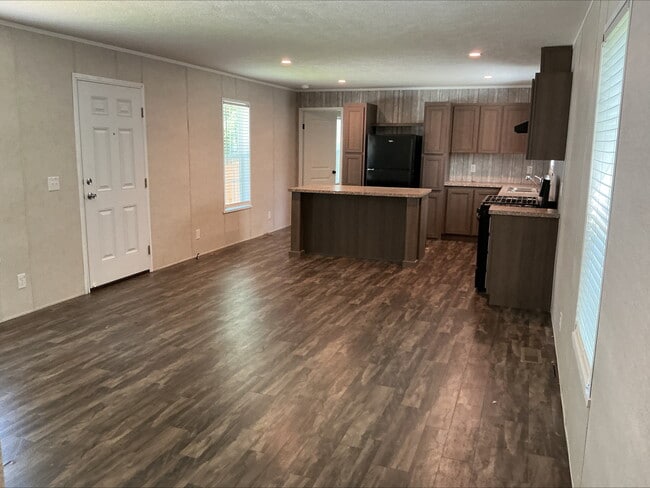 Building Photo - 24150 Veterans Road