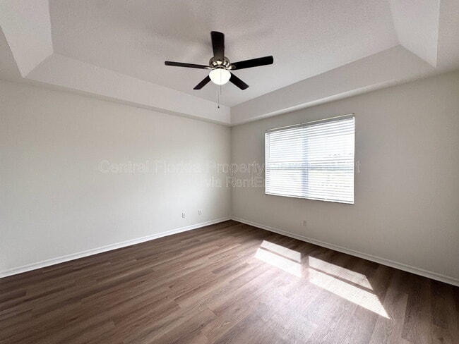 Building Photo - 9447 Myrtle Creek Ln