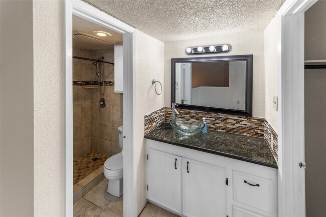 Building Photo - 1500 Bay Area Blvd