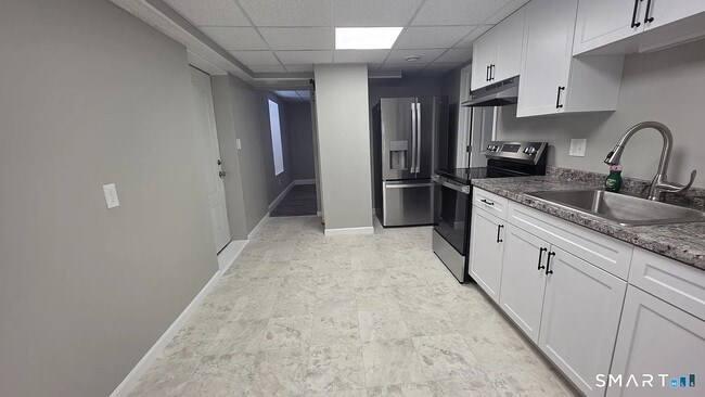 Building Photo - 209 Laurel Hill Ave