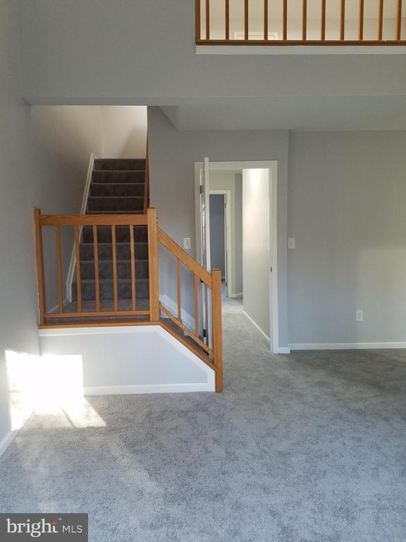Building Photo - 9663 Horsham Dr