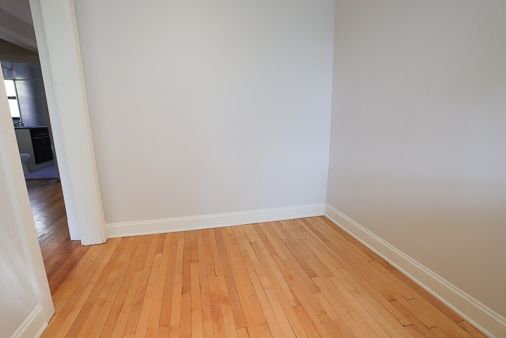 Building Photo - 2315 N Rockwell St