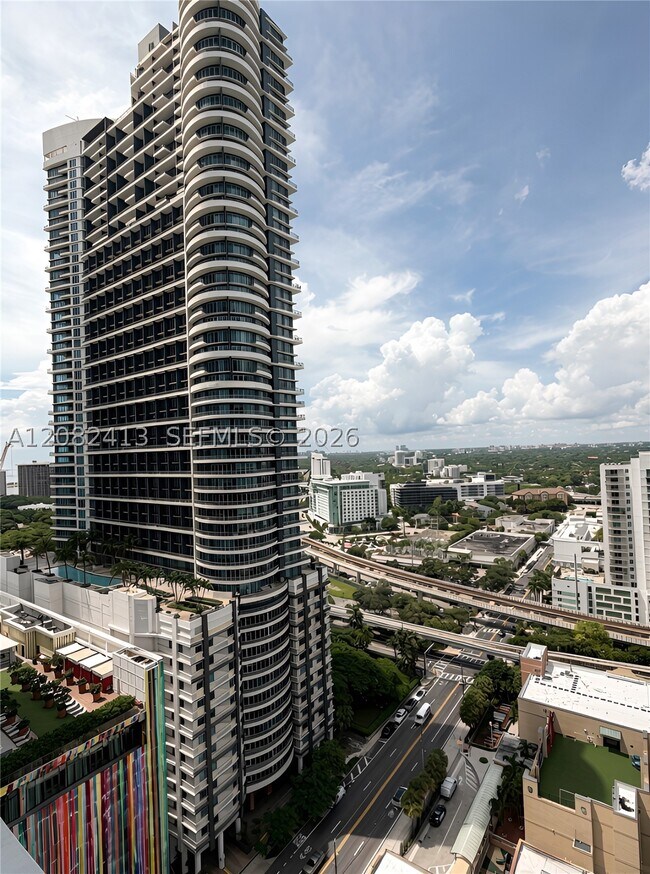 Building Photo - 1250 S Miami Ave
