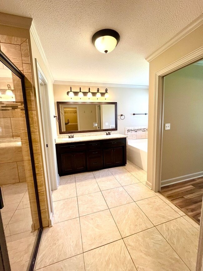 Building Photo - 5171 Abbott Cir