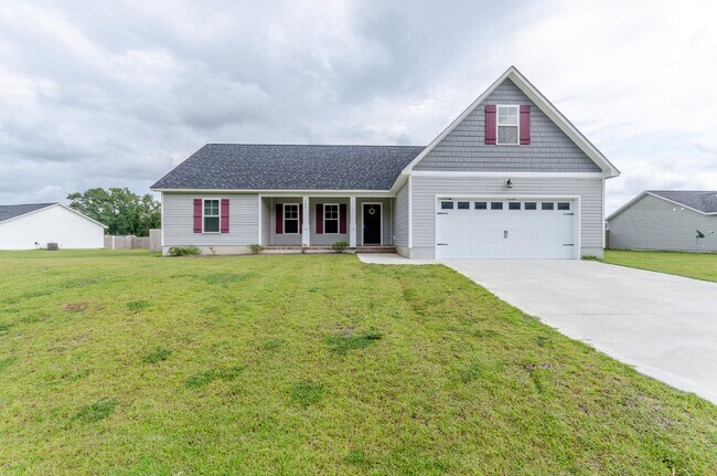 Primary Photo - 204 N Windy Ridge Rd