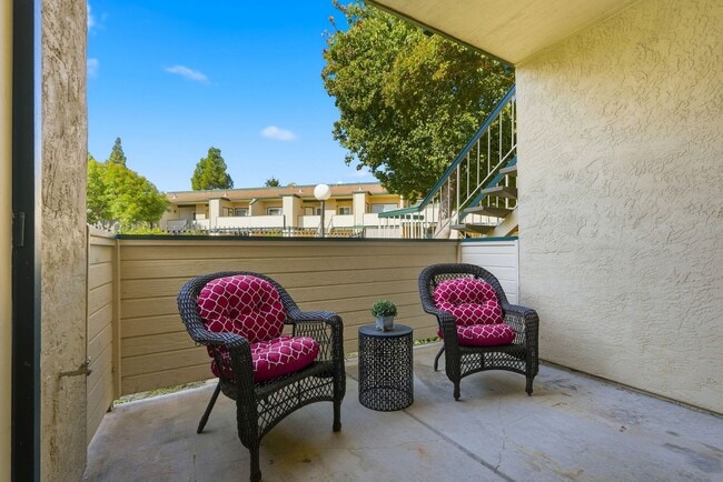 Building Photo - New Remodeled, Downstairs with Two Patios, Gated Community with Pool