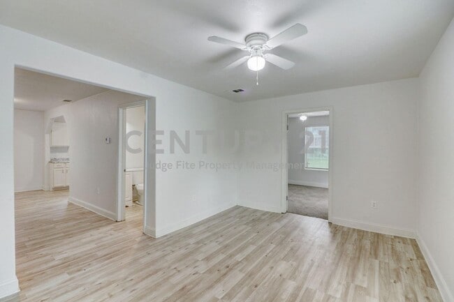 Building Photo - Cozy 3/1 in Fort Worth For Rent!