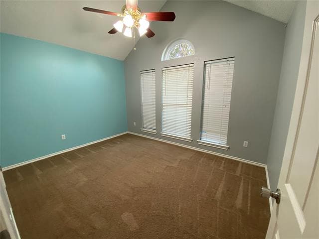 Building Photo - 5949 Sundown Dr