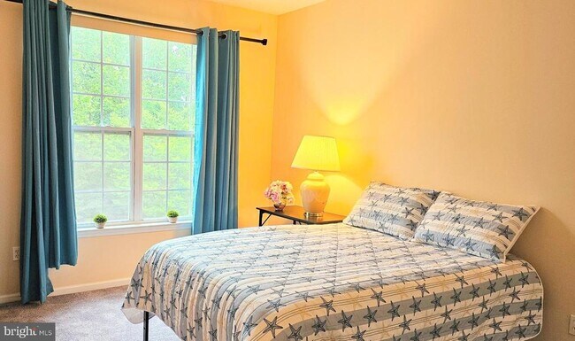 Building Photo - 1309 Colts Cir