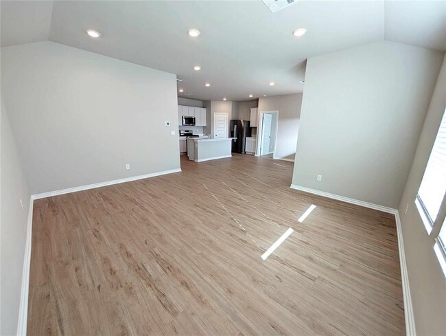 Building Photo - 2824 Firefly Dr