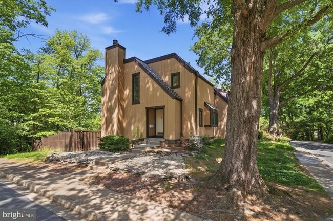 Building Photo - 1509 Farsta Ct