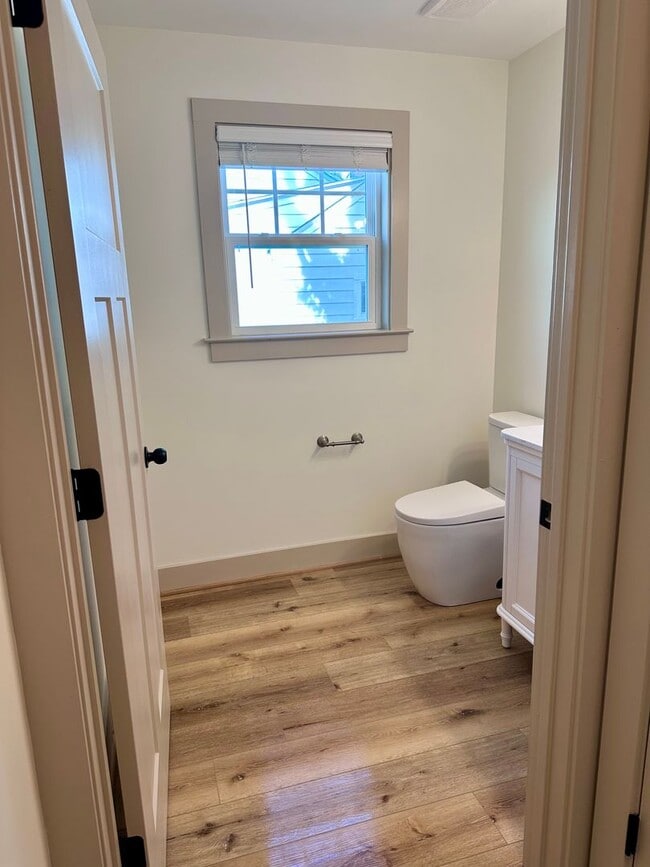 Building Photo - Newly Built Home minutes from Downtown Madison