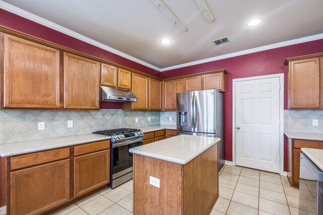 Building Photo - 503 Wildgrove Ln