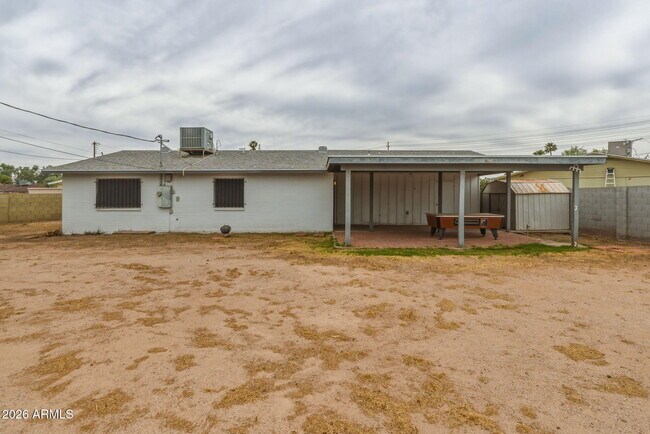 Building Photo - 3636 W Keim Dr